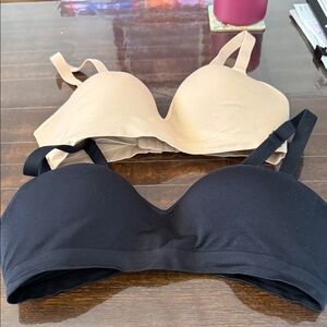 Women's Black and Tan bras size Large by Felina. Nice thick straps.